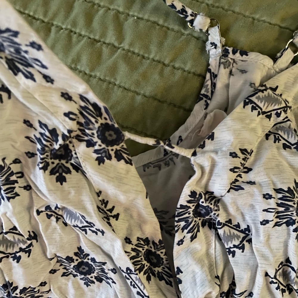 𝑃rinted Romper (𝕊𝔸𝕃𝔼) - Picture 10 of 13
